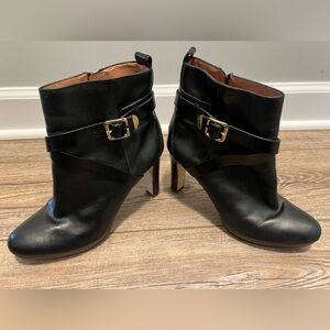 Louise et Cie Black Leather Ankle Booties | Gold Buckle Detail | Size 9 / EU 39